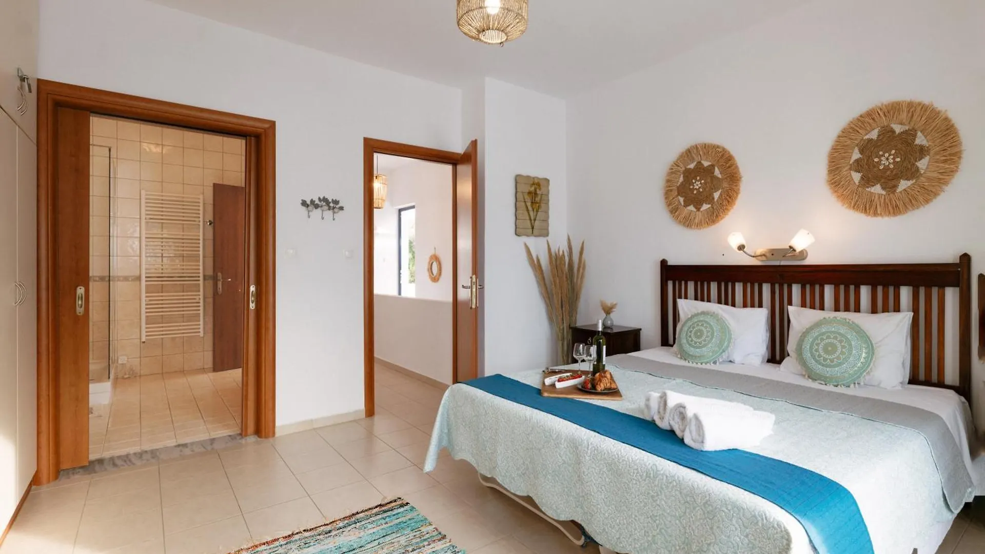 Villa Lira Pure Serenity & Sea Views 3Br Rethymno